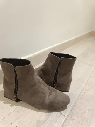 Botines Zara grises talla 38