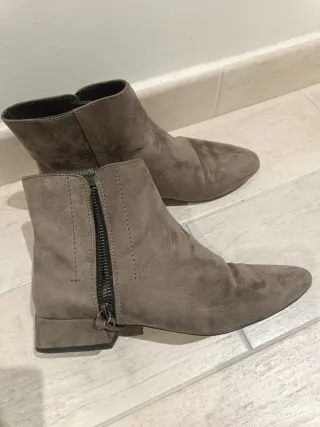 Botines Zara grises talla 38