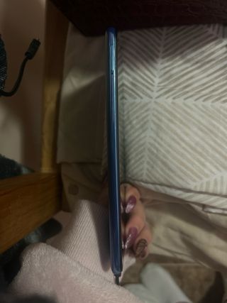 Xiaomi Redmi Note 10S azul y Negro