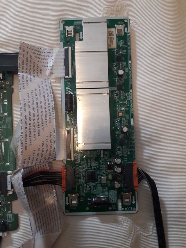 TV Samsung QE49Q70RAT