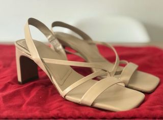 Tacones Massimo Dutti Beige