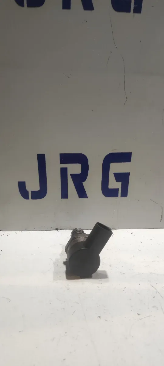 1039 REGULADOR PRESIÓN COMBUSTIBLE AUDI 2.0 TDI