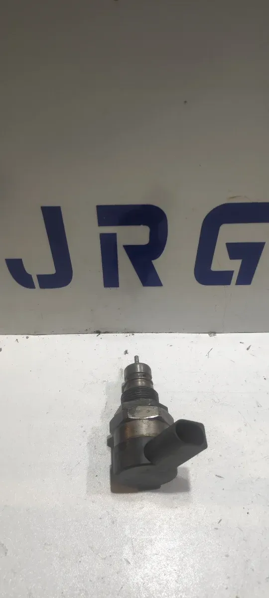 1039 REGULADOR PRESIÓN COMBUSTIBLE AUDI 2.0 TDI
