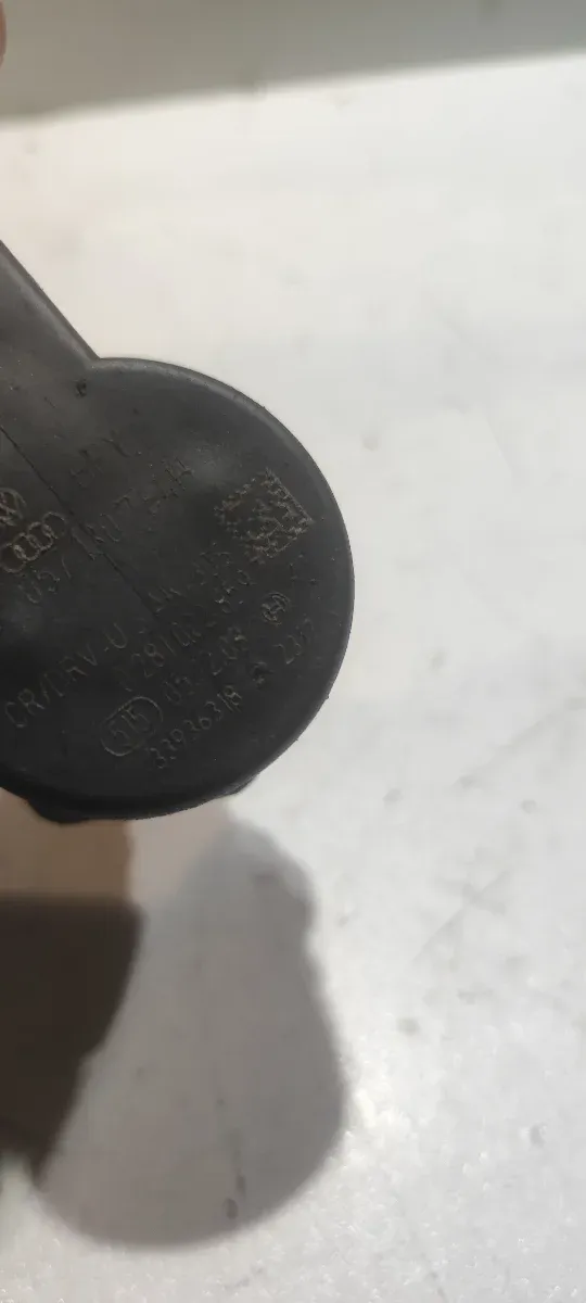 1039 REGULADOR PRESIÓN COMBUSTIBLE AUDI 2.0 TDI