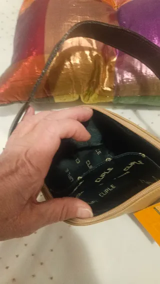 Bolso de hombro beige