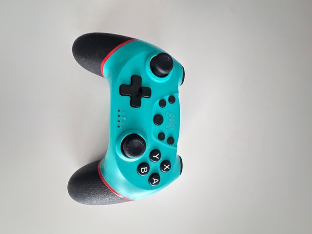 Nintendo Switch OLED Blanca y Negra