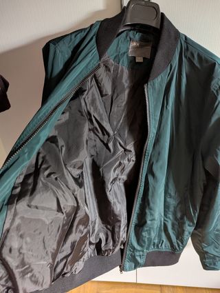 Cazadora bomber ASOS verde Talla M
