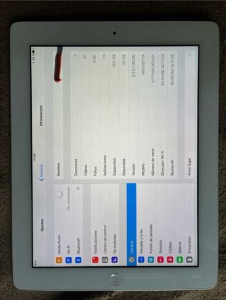 iPad 3ª Generación Blanco 16GB + Cable