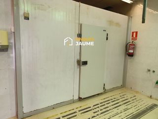 Local comercial en venta en Almacelles