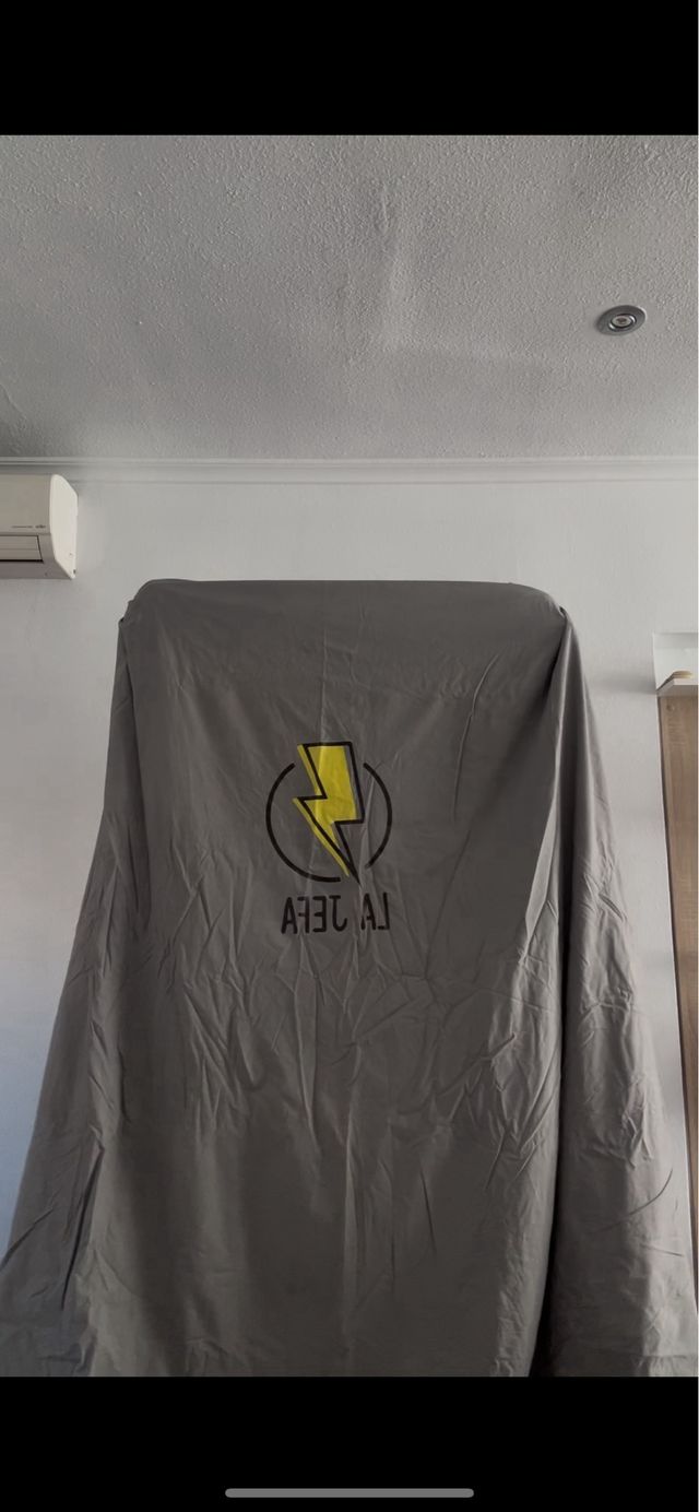 Funda Nórdica 220x240cm  Diseño Rayo „La Jefa“