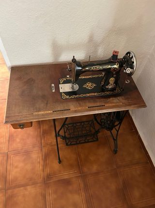 Máquina de coser Alfa 1960/70