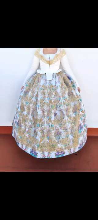 Traje de fallera