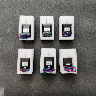 Lotto 6 Motori Stepper NEMA 17, alta coppia