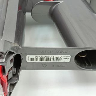 Dyson V7 Aspirapolvere Corpo Motore+Filtro+Batteri