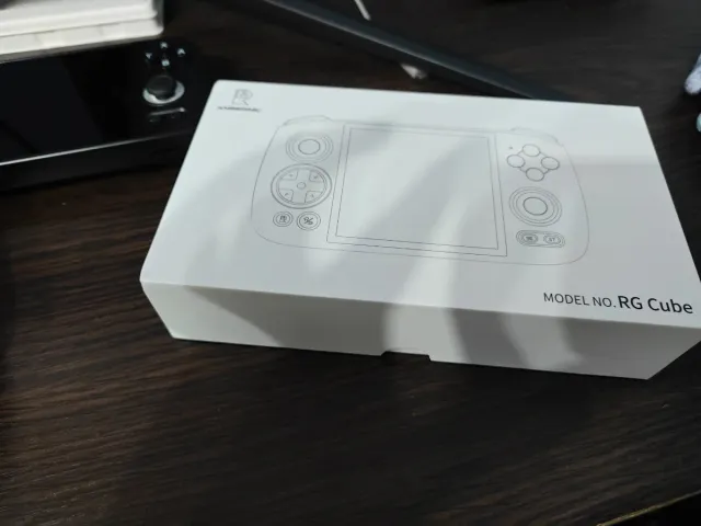 Anbernic RGCube Emulador