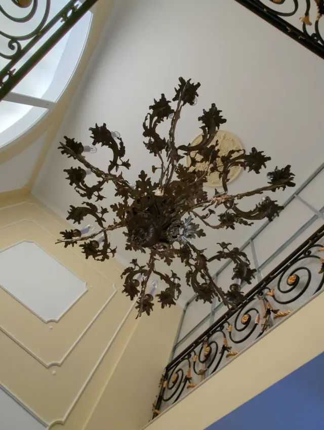 Lámpara Isabelina Dorada