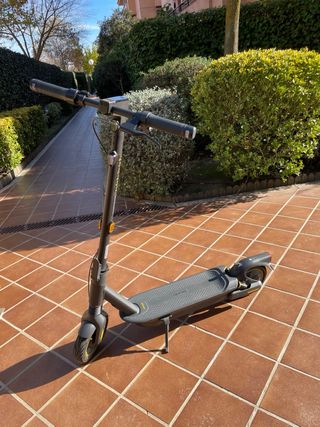 Patinete Eléctrico Segway-Ninebot Max G2