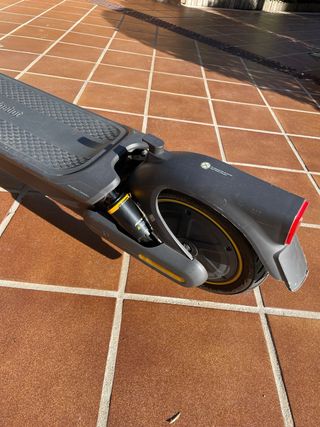 Patinete Eléctrico Segway-Ninebot Max G2