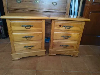 Mesitas de noche de madera