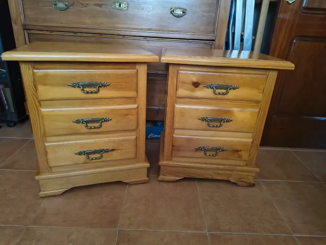 Mesitas de noche de madera