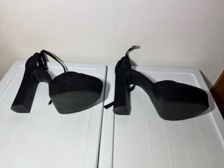 Sandalias Bershka plataforma negras T37