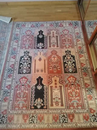 Tappeto in lana vergine Aldeco