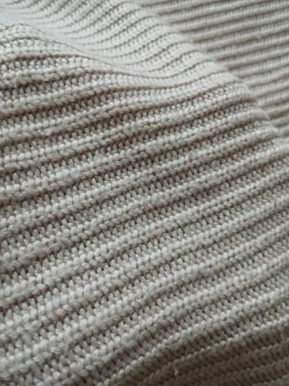 Jersey de punto holgado con lazadas