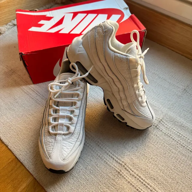 Nike Air Max 95 Leather Blancas talla 37'5