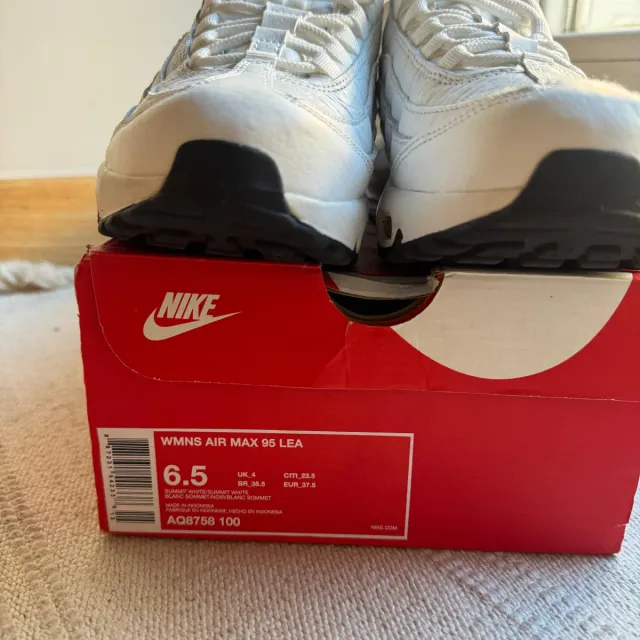 Nike Air Max 95 Leather Blancas talla 37'5