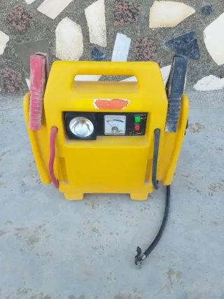 Arrancador y compresor 12V (NO SE SI FUNCIONA )