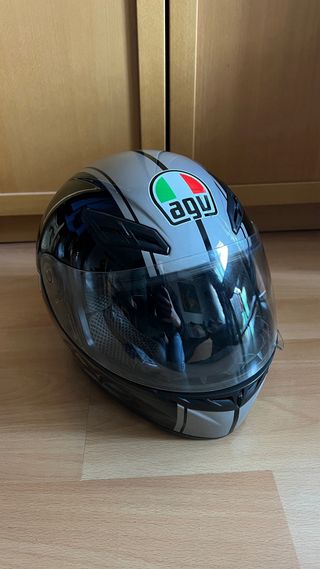 Casco moto AGV