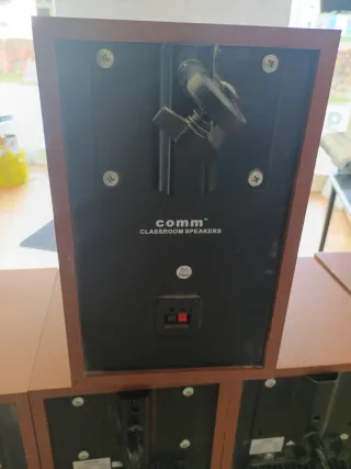 Altavoces Comm
