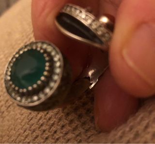 Anello anticato verde e argento