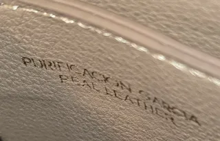 Porta móvil Purificación García