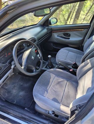 Peugeot 406 2001