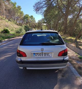 Peugeot 406 2001