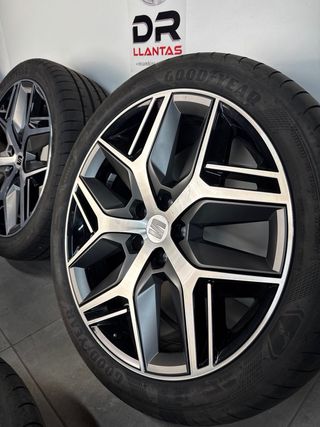 LLANTAS SEAT ATECA FR 19 ORIGINALES CON NEUMÁTICOS