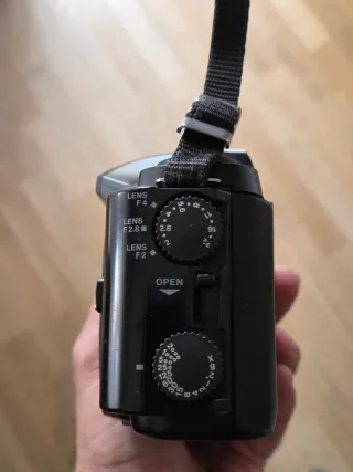 Cámara Analógica Olympus Power Focus OM101