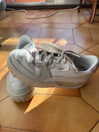 Zapatillas Puma Blancas y Rosas Talla 36