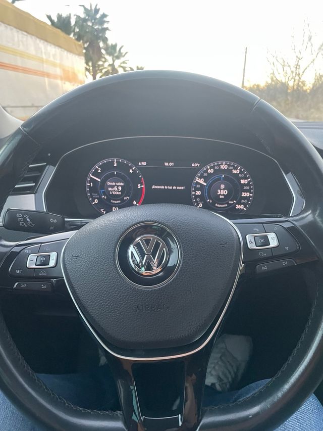 VW Passat B8 Variant Sport TDI DSG6