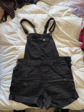 Peto corto vaquero Bershka negro