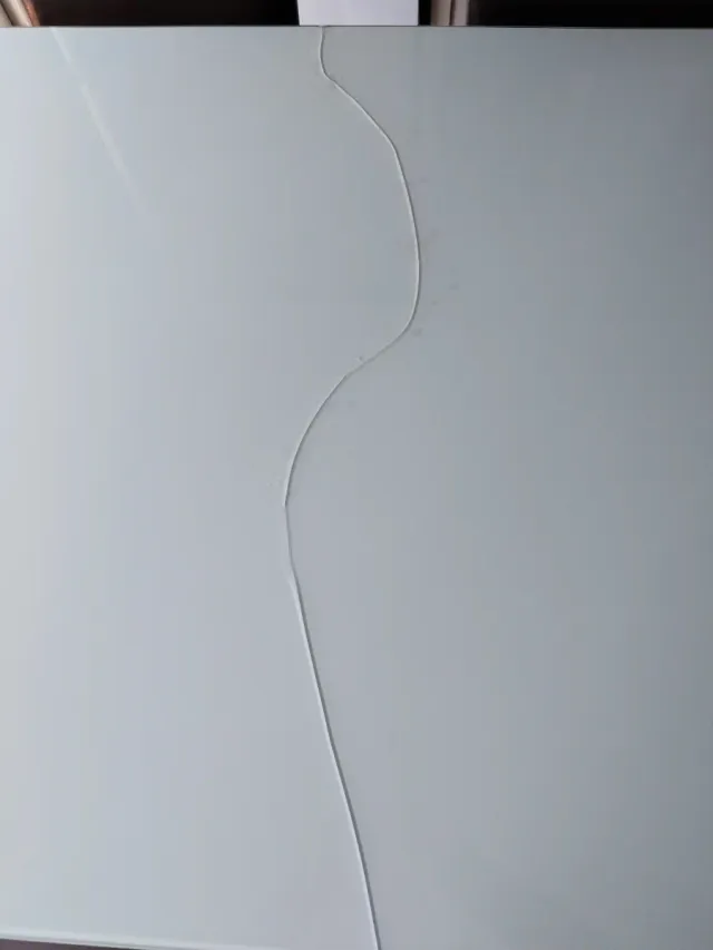 Mesa comedor extensible cristal (cubierta rajada)