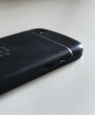 Blackberry Q10 • LEGGI DESCRIZIONE! • 2/16GB