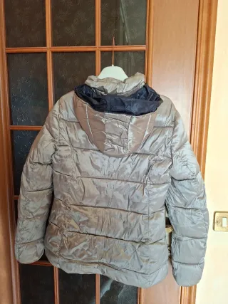 Giacca Ellesse dorata con cappuccio taglia S