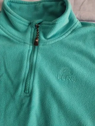 Polar de cuello alto con cremallera