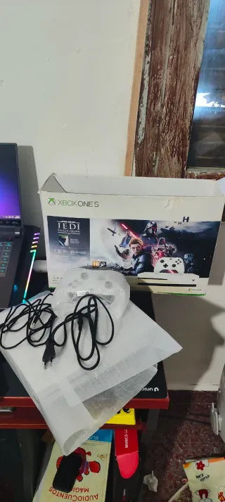 Xbox One S 1TB Star Wars Jedi Fallen Order