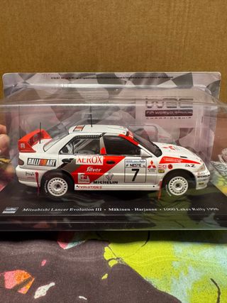 Mitsubishi Lancer Evo III de Mäkinen (1:24)