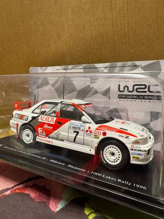 Mitsubishi Lancer Evo III de Mäkinen (1:24)