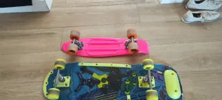 2 Patinetes (Skateboards)