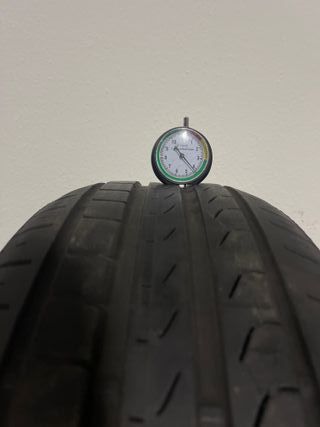 215 60 16 99H PIRELLI CINTURATO P7